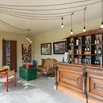 Villa Canto Moraia 18, Emma *
